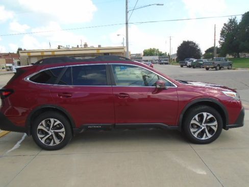 Used 2020 Subaru Outback Limited w/ Popular Package #2 AWD/4WD image 13