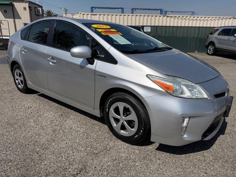 Used 2013 Toyota Prius Two image 3