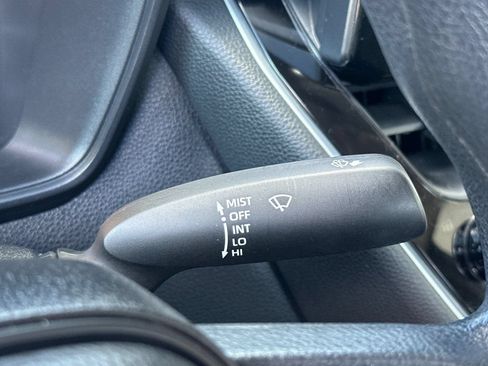 Used 2024 Toyota Corolla LE FWD image 37