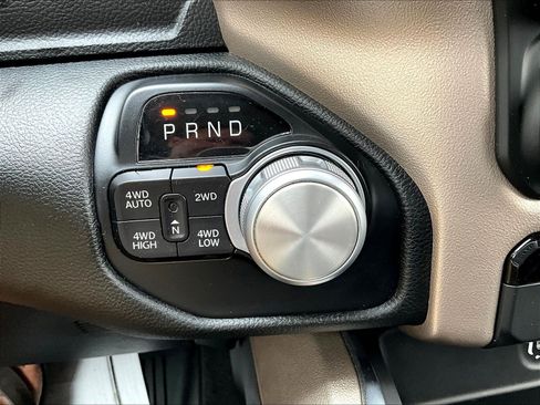 Used 2020 RAM 1500 Laramie AWD/4WD image 39