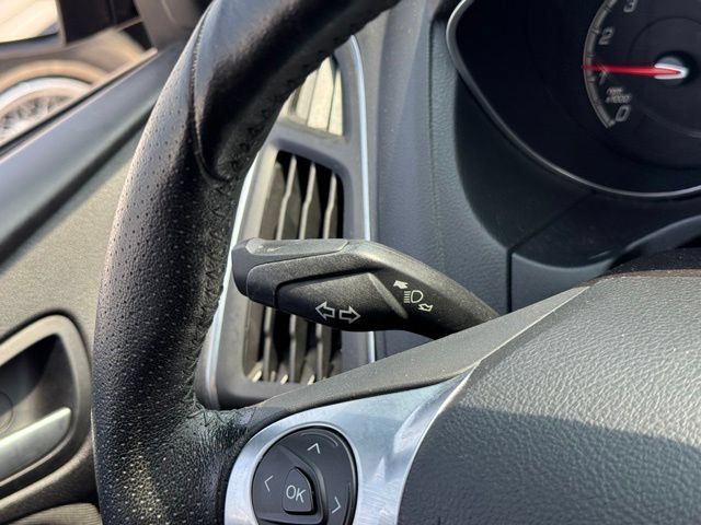 Used 2013 Ford Focus ST FWD image 28