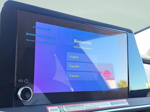 New 2026 Toyota Prius Plug-In Hybrid FWD image 21