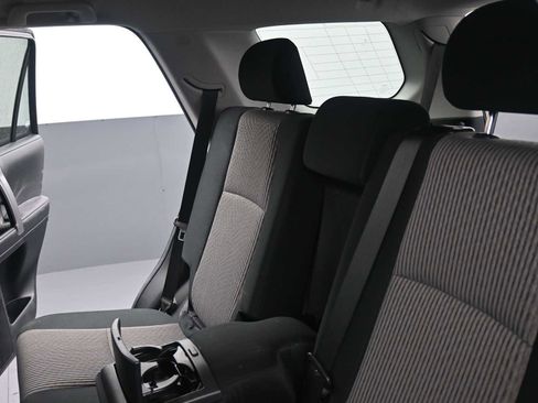 Used 2024 Toyota 4Runner SR5 image 23