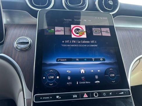 Used 2026 Mercedes-Benz GLC 300 image 12