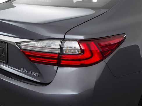 Used 2017 Lexus ES 350 w/ Premium Package FWD image 52