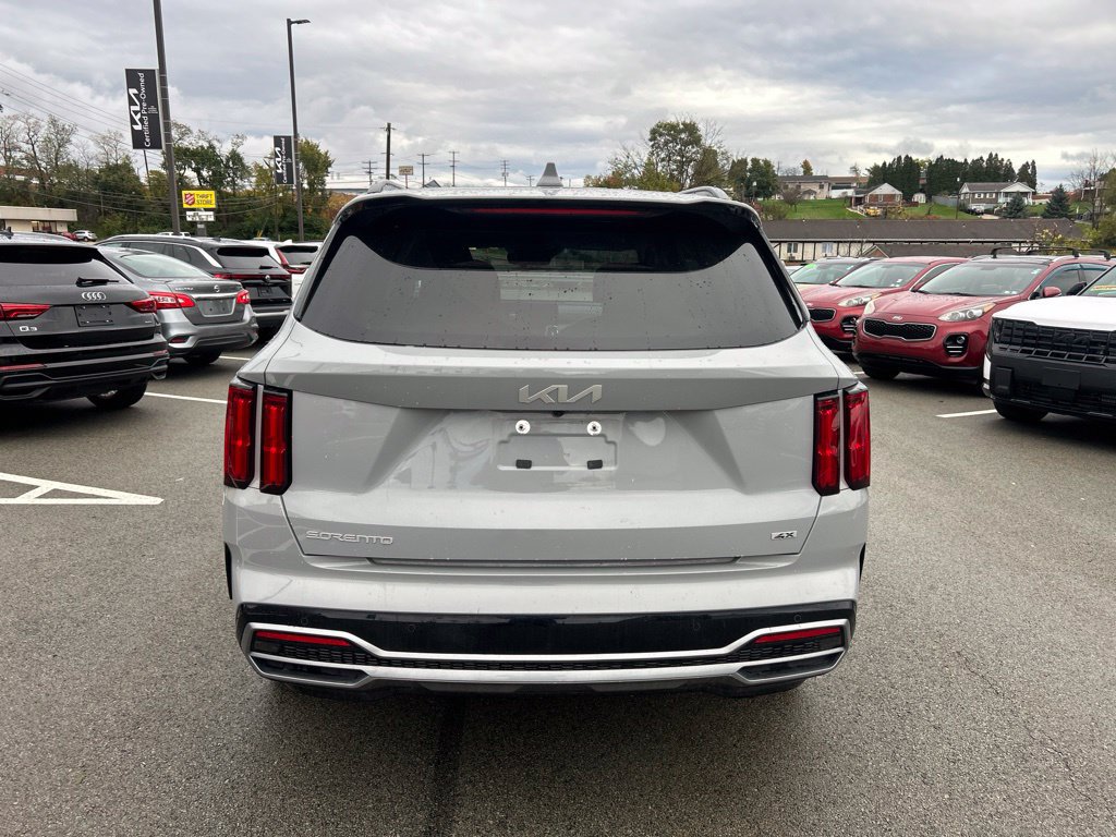 Certified 2023 Kia Sorento SX AWD/4WD image 8