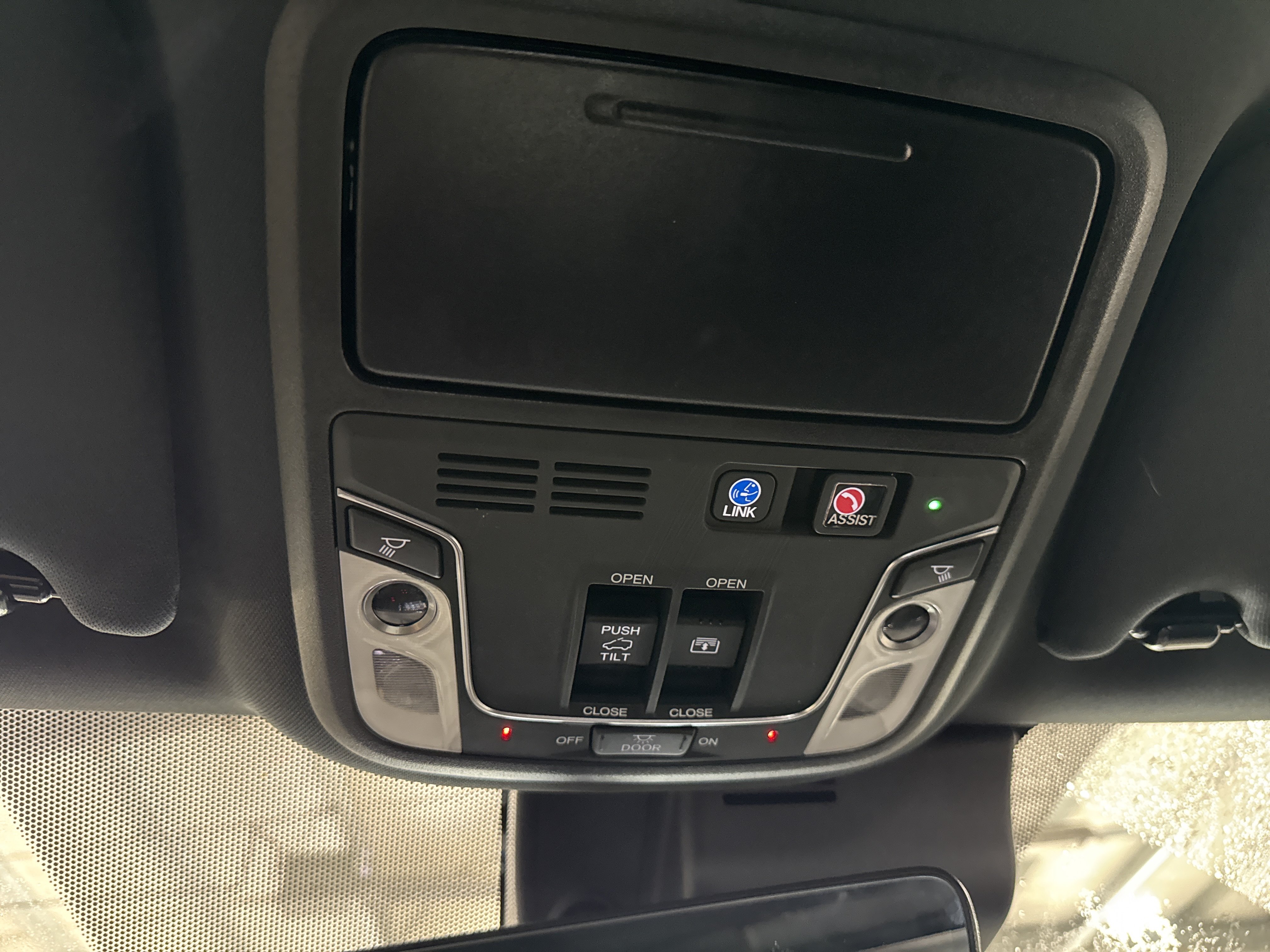 Used 2021 Honda Pilot Black Edition image 13