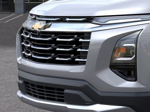New 2027 Chevrolet Equinox LT w/ Safety and Technology Package FWD image 13