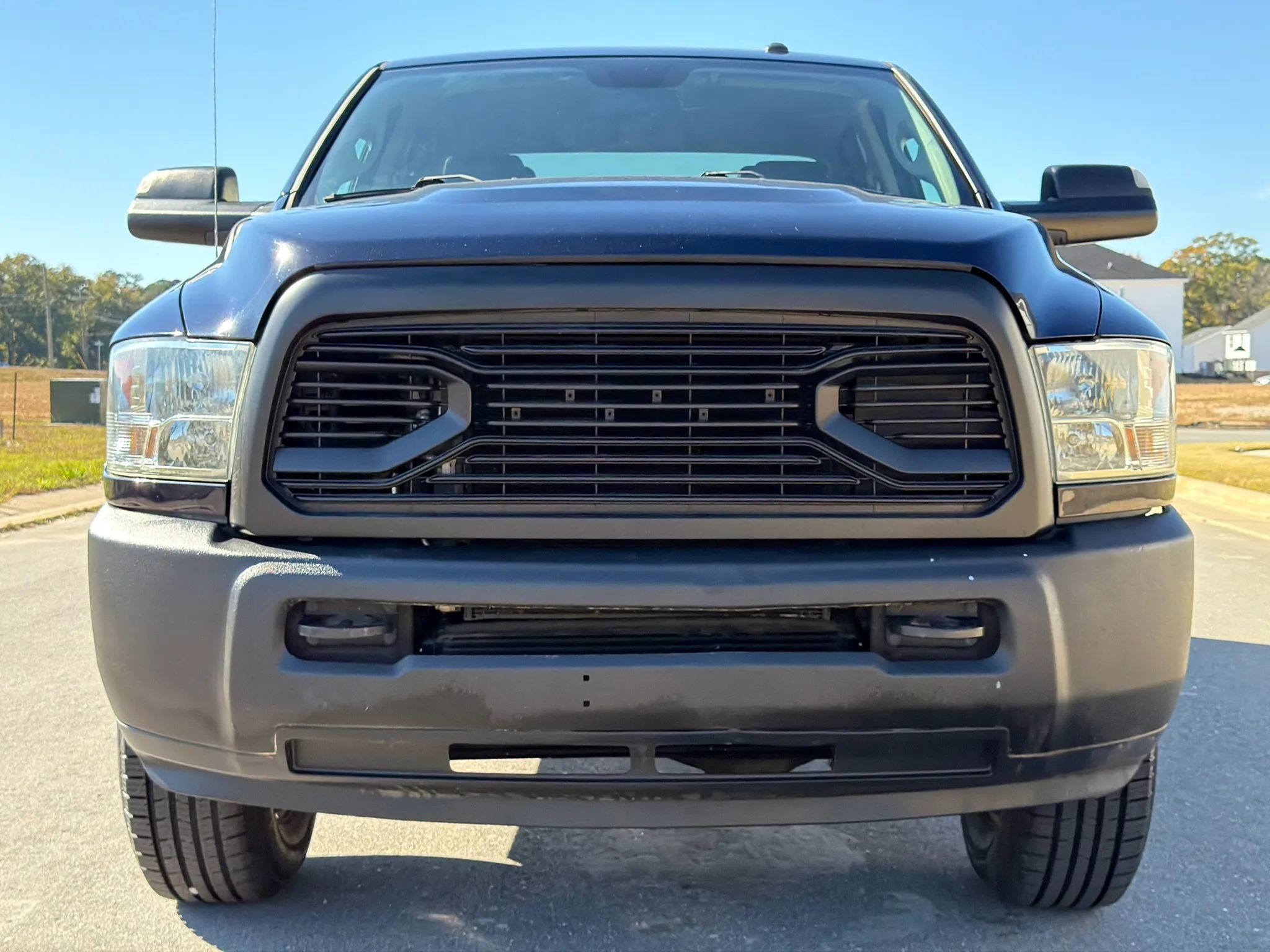 Used 2018 RAM 2500 Tradesman w/ Chrome Appearance Group AWD/4WD image 7