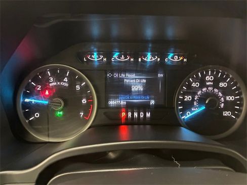 Used 2018 Ford F150 XLT w/ Equipment Group 302A Luxury image 25