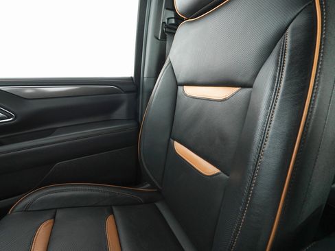 Used 2024 GMC Yukon AT4 image 27