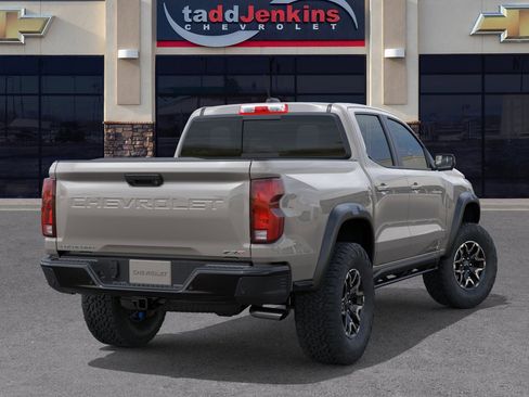 New 2026 Chevrolet Colorado ZR2 w/ Technology Package AWD/4WD image 28