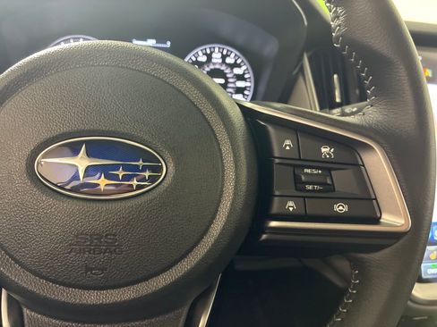 Used 2025 Subaru Outback Premium w/ Popular Package #1A AWD/4WD image 19