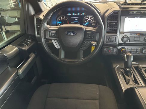 Used 2017 Ford F150 XLT w/ Equipment Group 302A Luxury AWD/4WD image 15