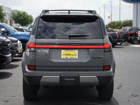 Used 2025 Lexus GX 550 AWD/4WD image 7