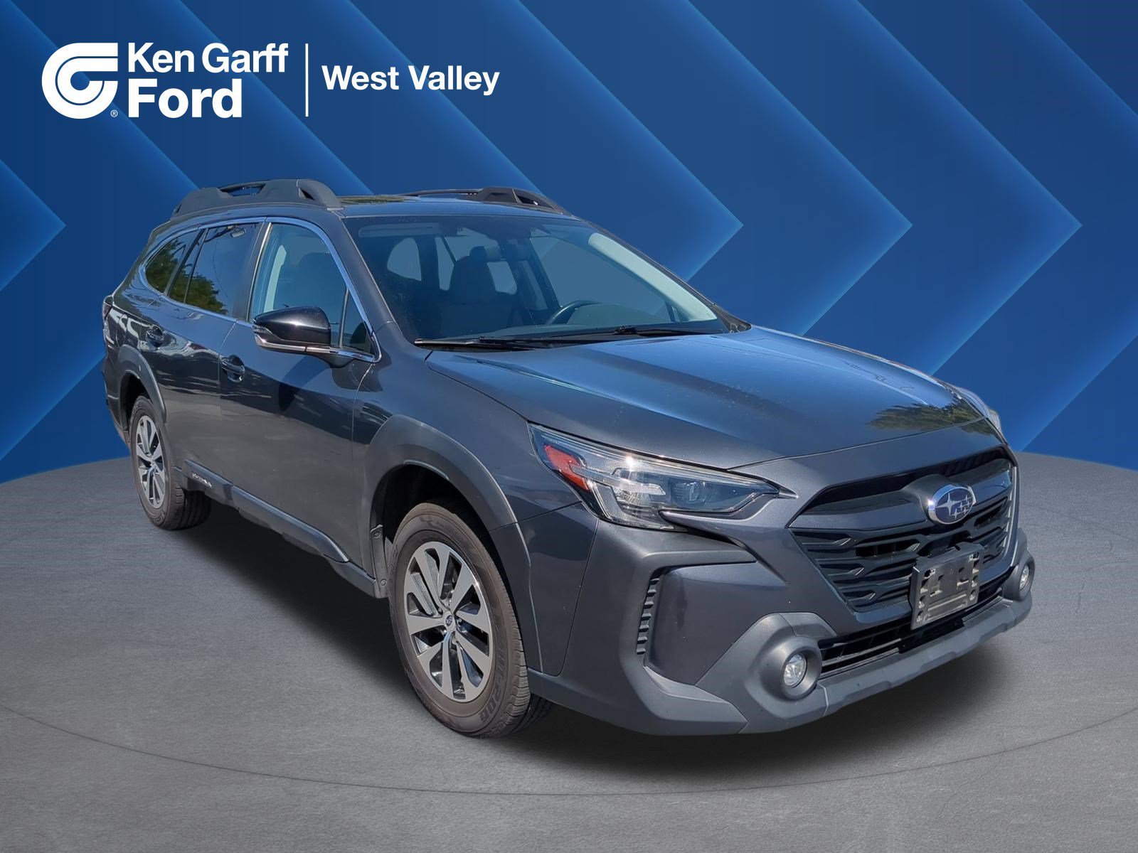 Used 2023 Subaru Outback Premium AWD/4WD image 1