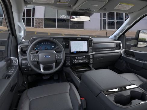 New 2026 Ford F250 Lariat w/ FX4 Off-Road Package image 9