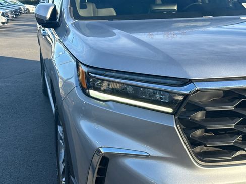 Used 2023 Honda Pilot EX-L image 7