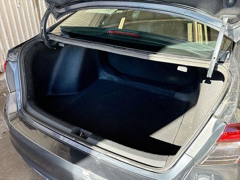 Used 2025 Honda Civic Sport image 23