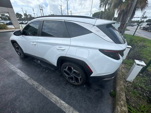 Certified 2023 Hyundai Tucson SEL w/ Convenience Package FWD image 22