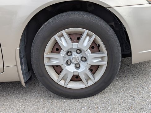 Used 2005 Nissan Altima 2.5 S w/ (S02) Side Airbags Pkg image 10