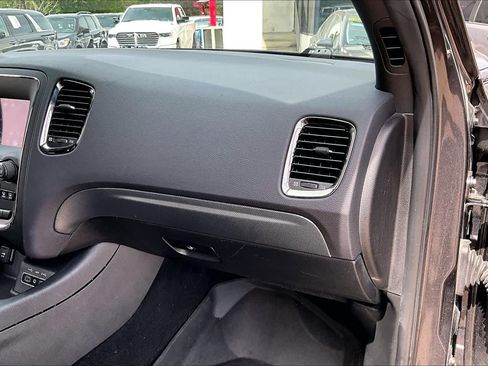Used 2019 Dodge Durango GT RWD image 18