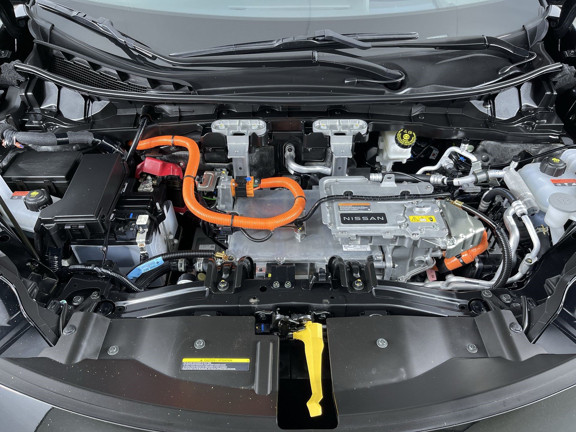 Certified 2024 Nissan Ariya AWD image 28