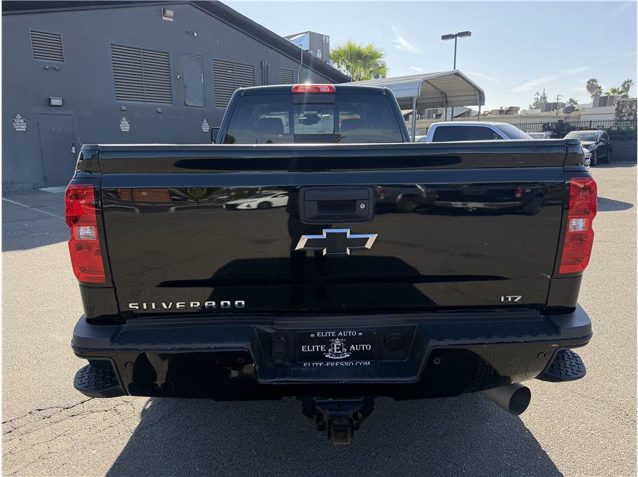 Used 2017 Chevrolet Silverado 2500 LTZ w/ Duramax Plus Package AWD/4WD image 4