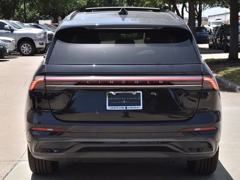 New 2026 Lincoln Nautilus Black Label w/ Jet Appearance Package AWD/4WD image 8