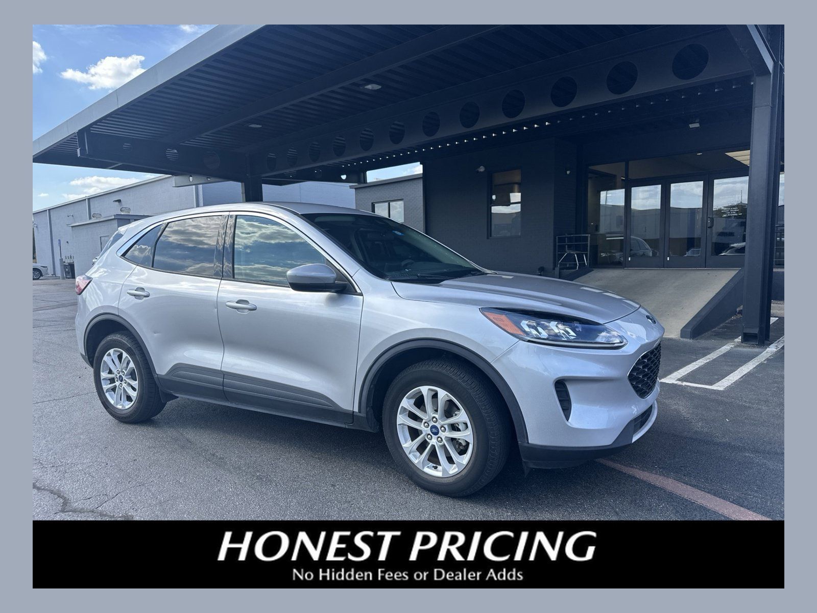 Used 2020 Ford Escape SE AWD/4WD image 1