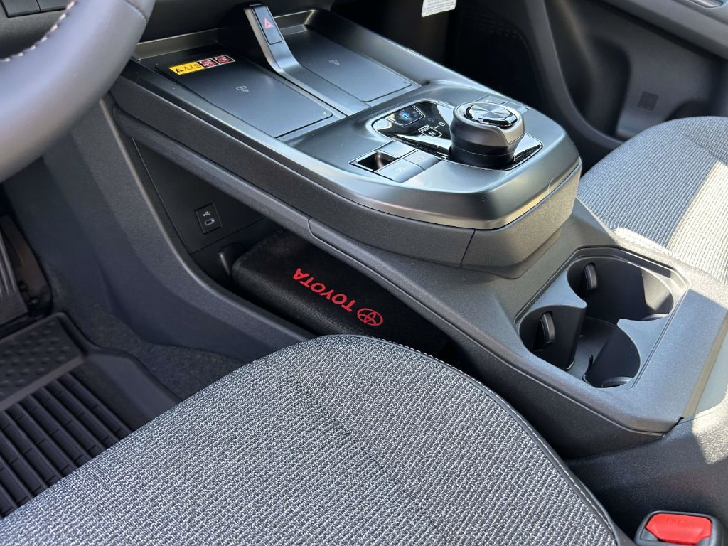 New 2027 Toyota bZ FWD image 19