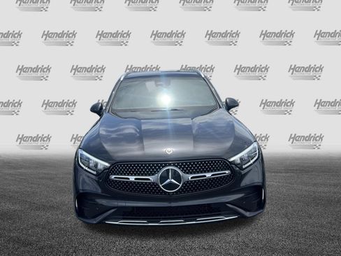 Certified 2025 Mercedes-Benz GLC 300 4MATIC image 3