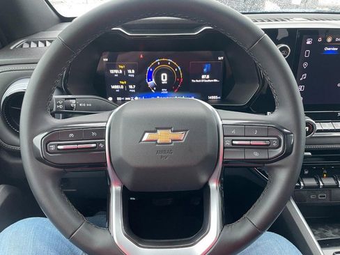 Used 2024 Chevrolet Colorado LT w/ LT Convenience Package image 25