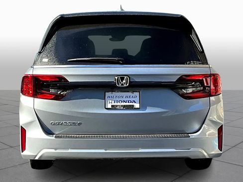 New 2026 Honda Odyssey EX-L image 4