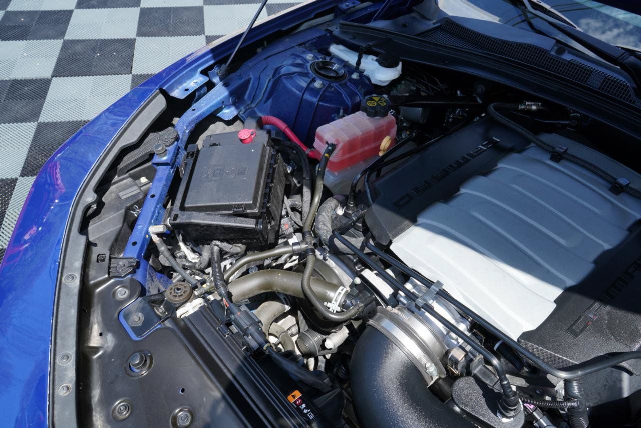Used 2020 Chevrolet Camaro SS RWD image 68