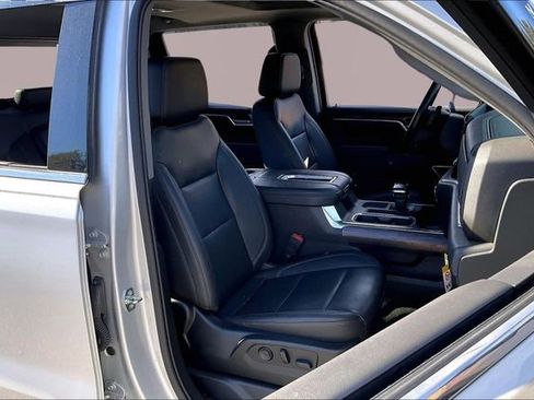 Used 2022 GMC Sierra 1500 SLT w/ SLT Premium Plus Package image 20