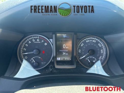 Used 2021 Toyota Tacoma TRD Sport w/ Technology Package RWD image 8