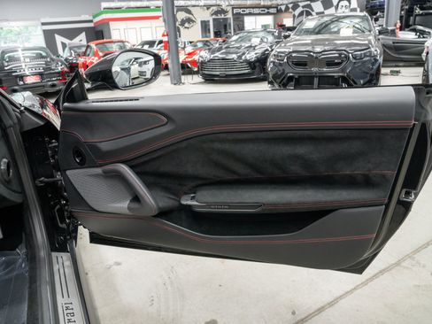 Used 2020 Ferrari GTC4Lusso T RWD image 39