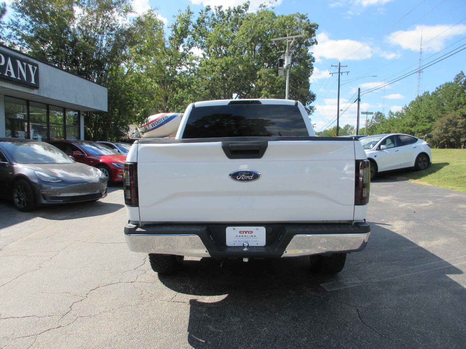 Used 2017 Ford F150 XLT AWD/4WD image 6