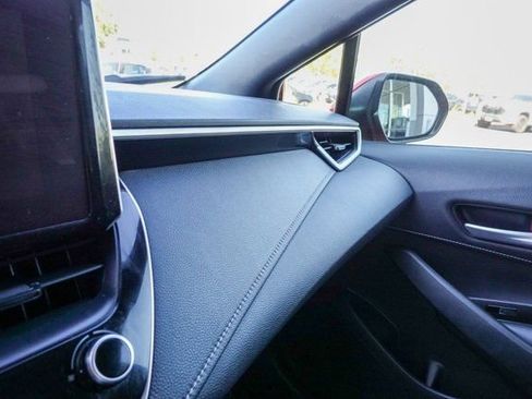 Certified 2023 Toyota Corolla SE image 22