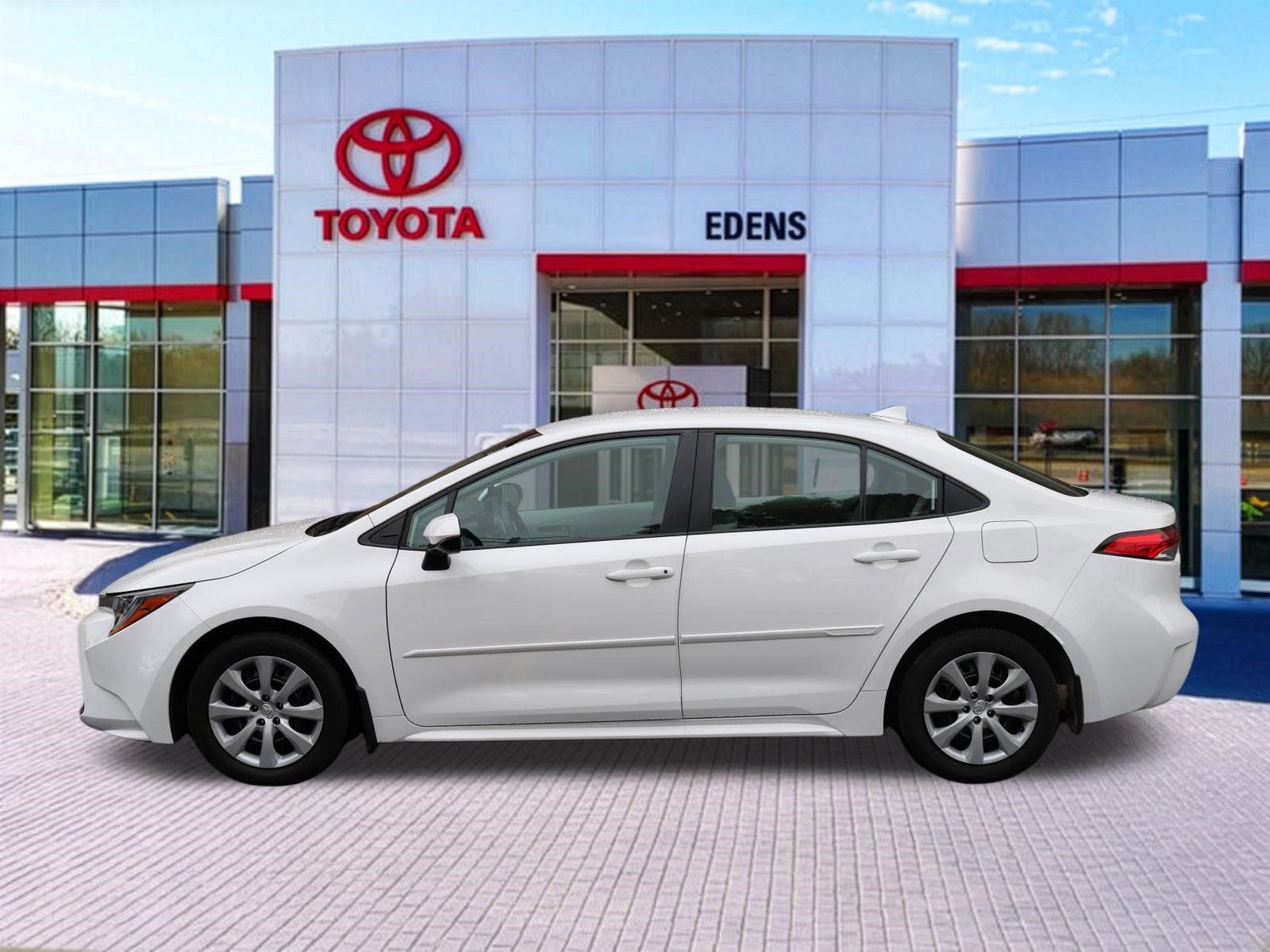 Certified 2024 Toyota Corolla LE FWD image 8
