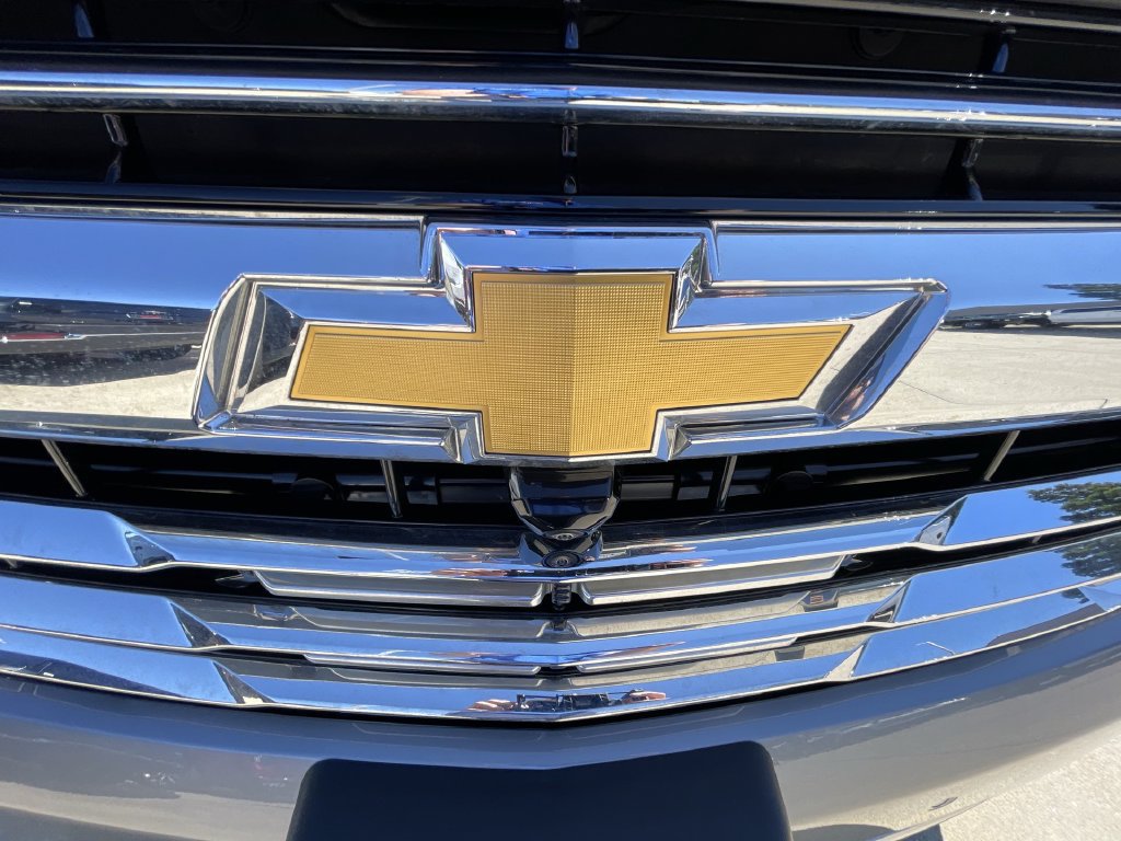 Certified 2025 Chevrolet Suburban Premier RWD image 30