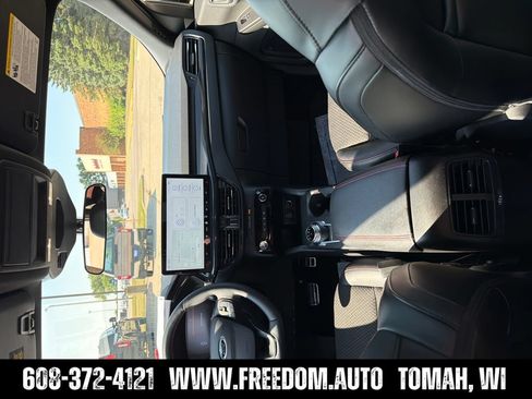 Used 2024 Ford Escape ST-Line w/ Tech Pack #1 AWD/4WD image 18