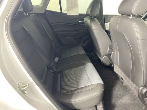 Certified 2024 Chevrolet Trax LT w/ Driver Confidence Package image 27