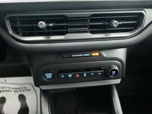 Certified 2025 Ford Bronco Sport Outer Banks w/ Outer Banks Tech Package+ AWD/4WD image 18