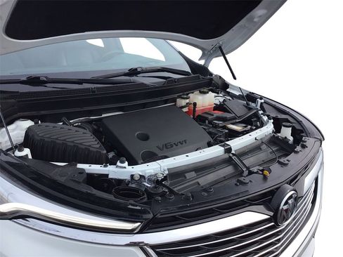 Used 2024 Buick Enclave Premium image 11