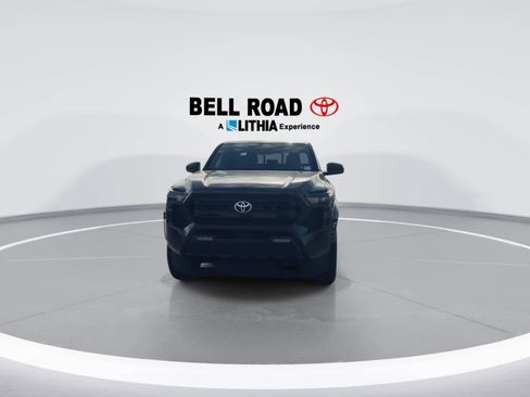 Certified 2025 Toyota Tacoma SR5 image 3