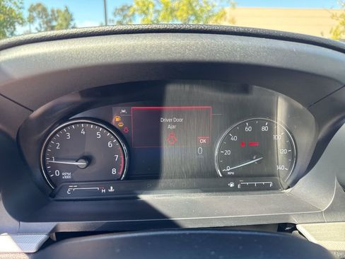 Used 2023 Ford Explorer XLT w/ Equipment Group 202A image 7