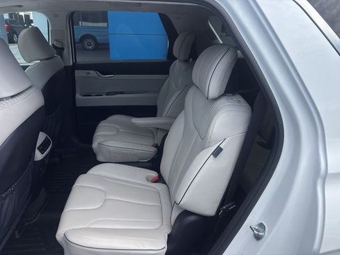 Used 2023 Hyundai Palisade Calligraphy FWD image 20