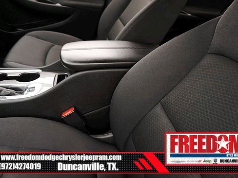 Used 2024 Chevrolet Malibu LT FWD image 34